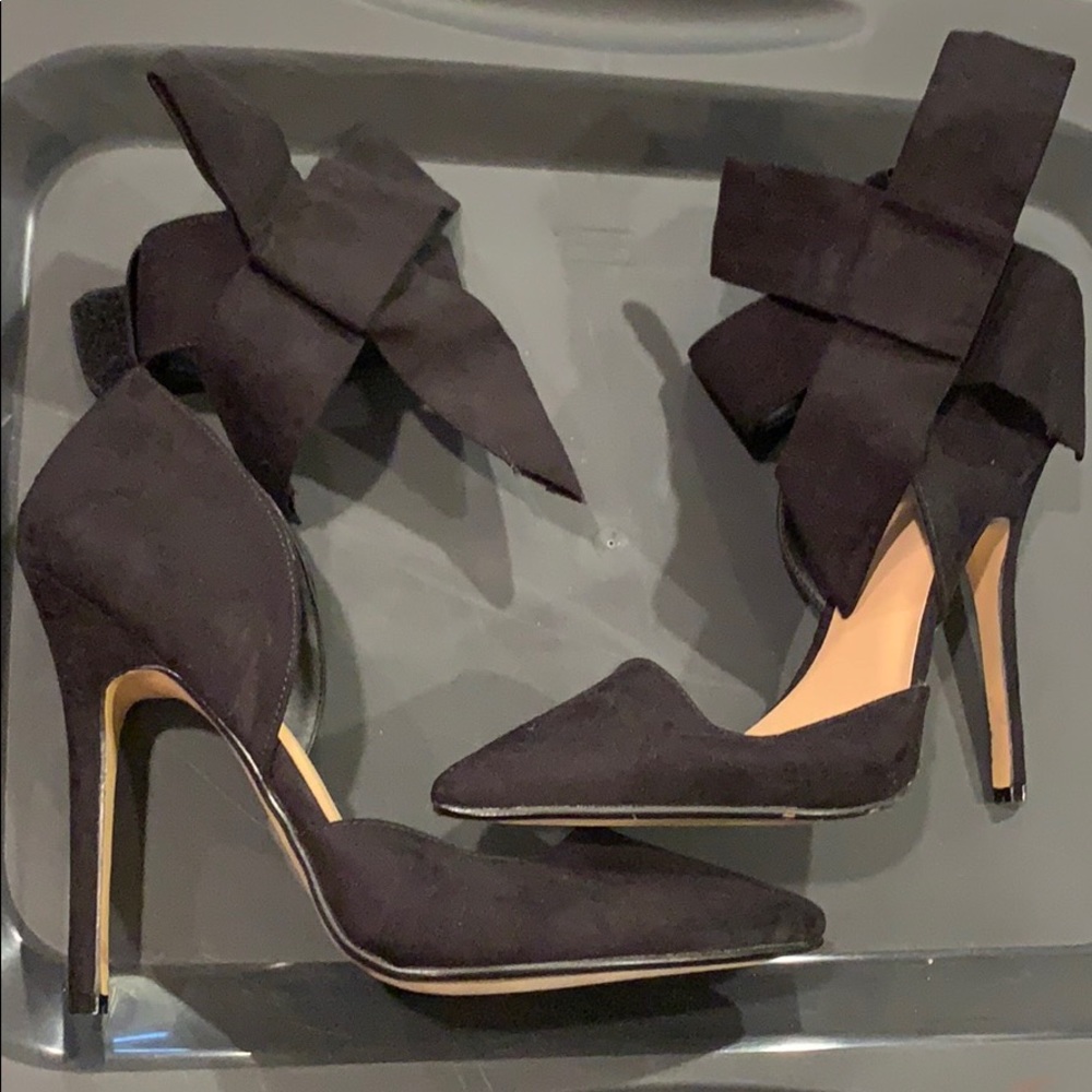 Black Ankle Bow Hadley Heels